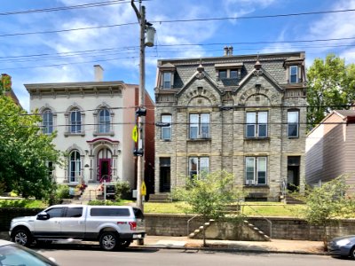 Washington Avenue, East Row Historic District, Gateway, Ne… 