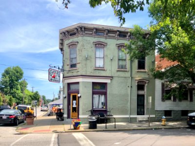 Crazy Fox Saloon, Washington Avenue, Taylors Landing, Newp… 