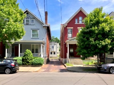 Washington Avenue, East Row Historic District, Gateway, Ne… 