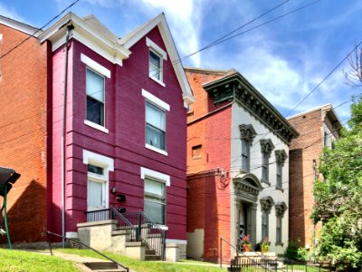 Washington Avenue, East Row Historic District, Gateway, Ne… 