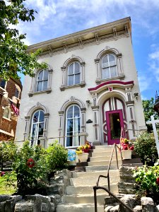Washington Avenue, East Row Historic District, Gateway, Ne… 
