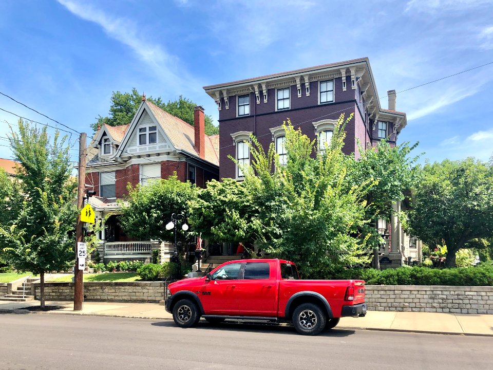 Washington Avenue, East Row Historic District, Gateway, Ne… 