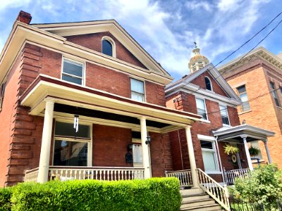 Washington Avenue, East Row Historic District, Gateway, Ne… 