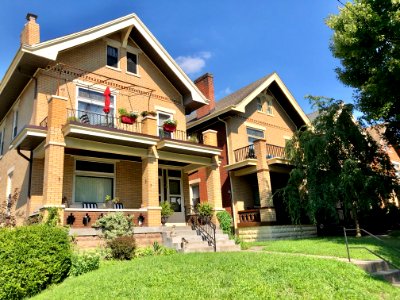 Maple Avenue, East Row Historic District, Gateway, Newport… 