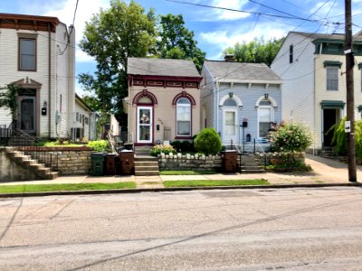 4th Street, Taylors Landing, Newport, KY 
