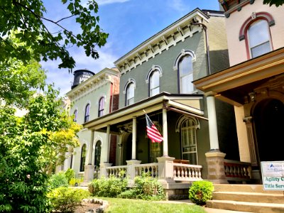Washington Avenue, East Row Historic District, Gateway, Ne… 