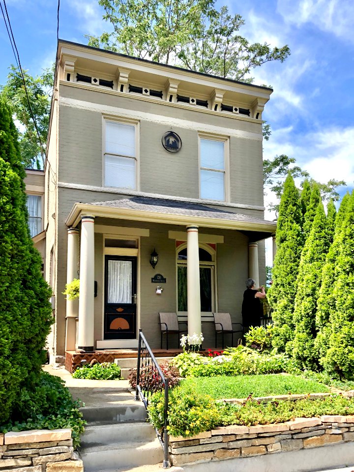 Washington Avenue, East Row Historic District, Gateway, Ne… 