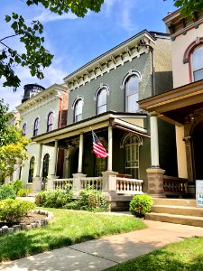 Washington Avenue, East Row Historic District, Gateway, Ne… 