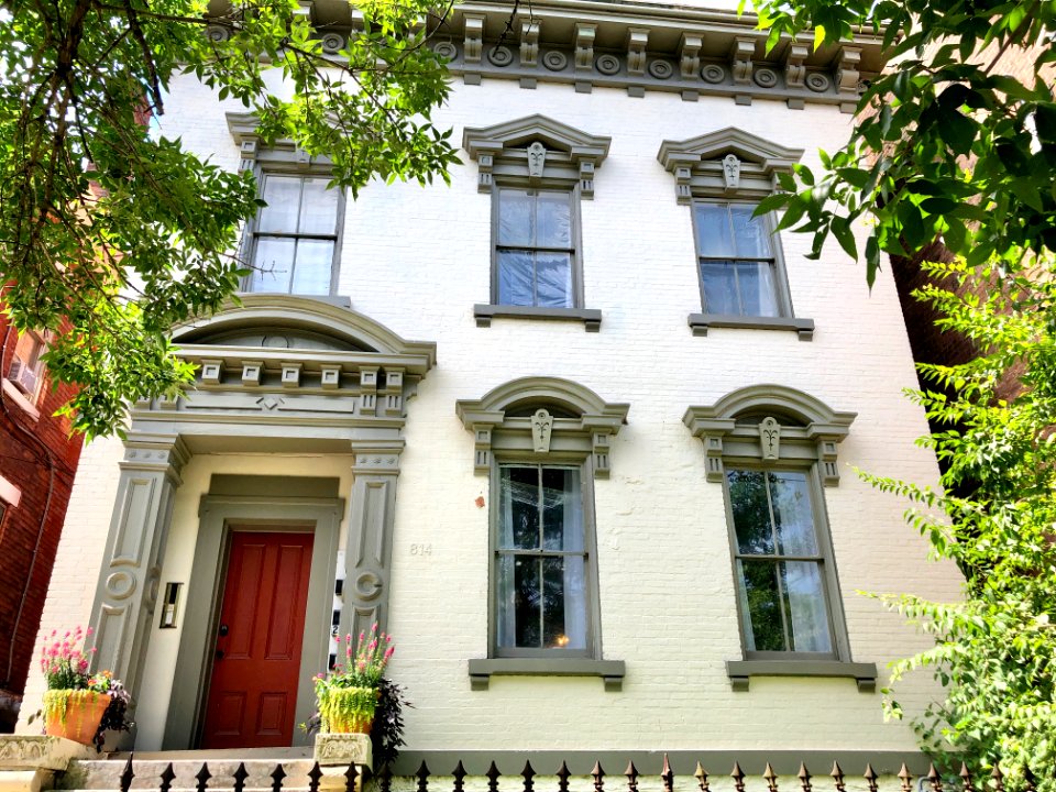 Washington Avenue, East Row Historic District, Gateway, Ne… 