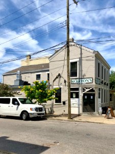 Washington Avenue and 8th Street, East Row Historic Distri… 