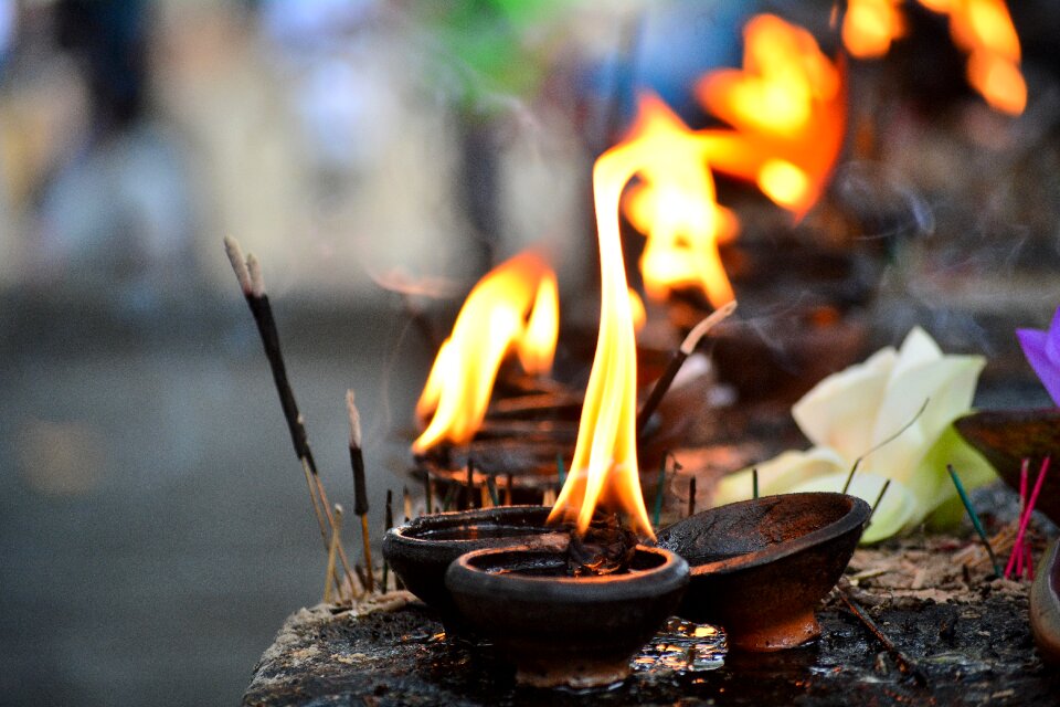 Lamp light temple