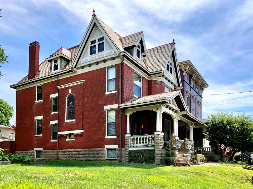 Washington Avenue, East Row Historic District, Gateway, Ne… 