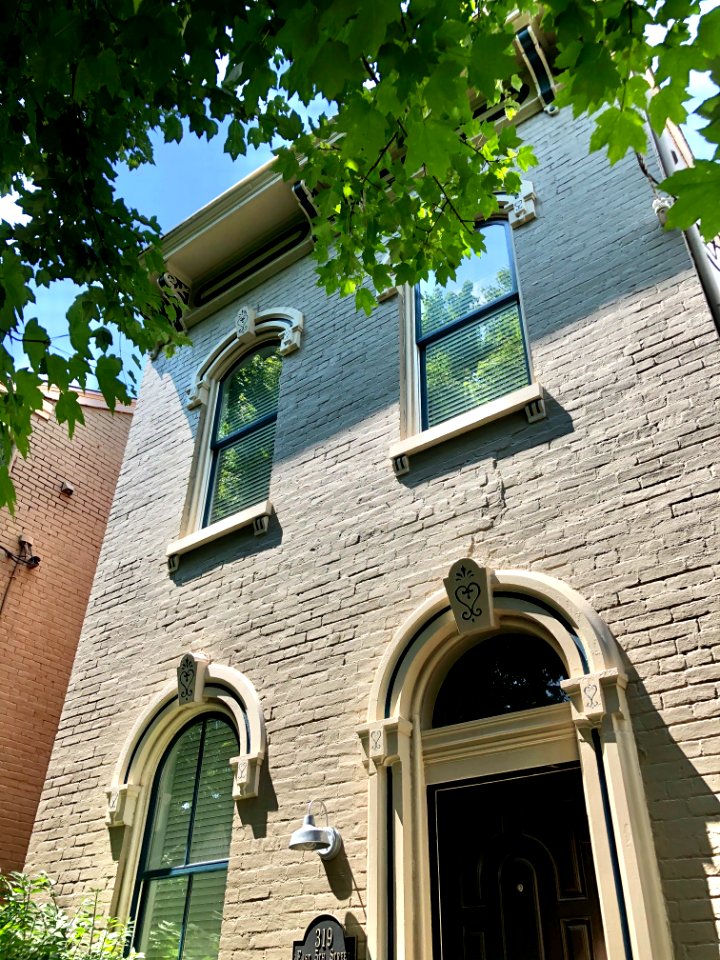 5th Street, Mansion Hill, Newport, KY 