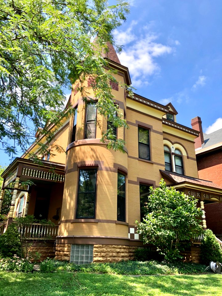 4th Street, Mansion Hill, Newport, KY 