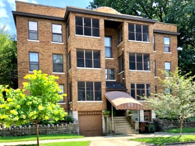 Cornell Apartments, 4th Street, Mansion Hill, Newport, KY 