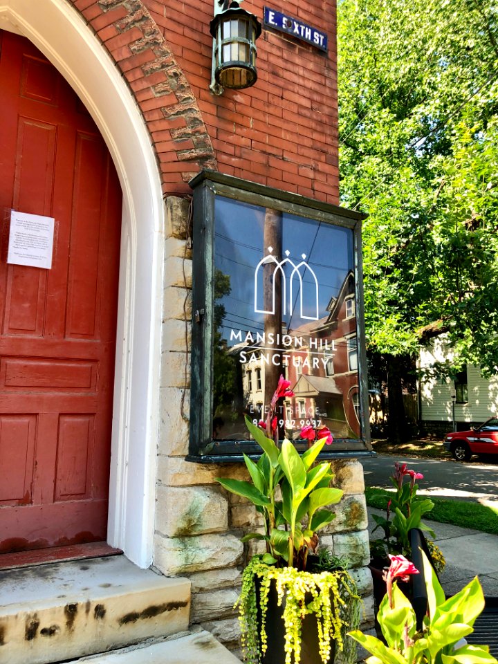 Central Christian Church (Mansion Hill Sanctuary Event Cen… 