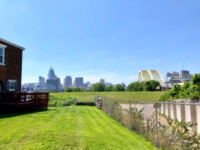 Cincinnati Skyline from 2nd Street, Mansion Hill, Newport,… 