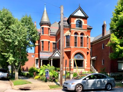 Thomas Mcllvain House, Overton Street, Mansion Hill, Newpo… photo