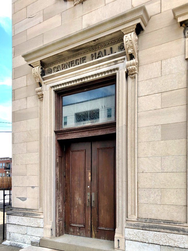 Old Newport Carnegie Library (Carnegie Hall), Monmouth Str… 