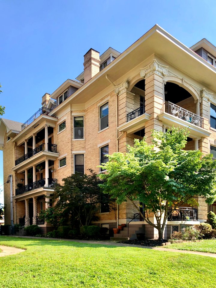 Flora Apartments, Nelson Place, Mansion Hill, Newport, KY 
