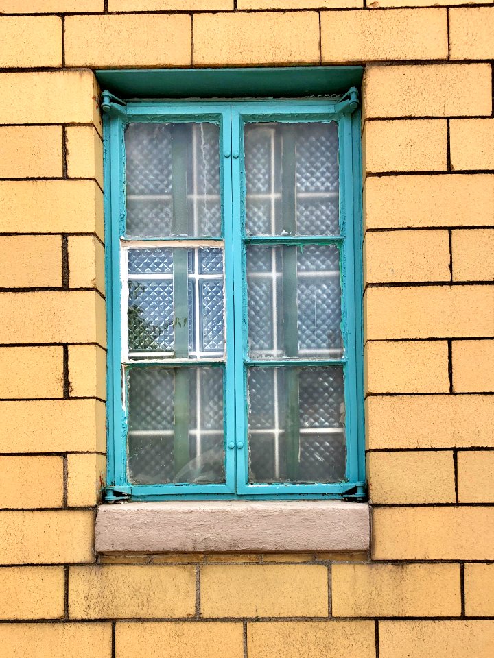 Atlas Dry Cleaners Building, Monmouth Street, Newport, KY 