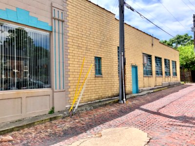 Atlas Dry Cleaners Building, Monmouth Street, Newport, KY 