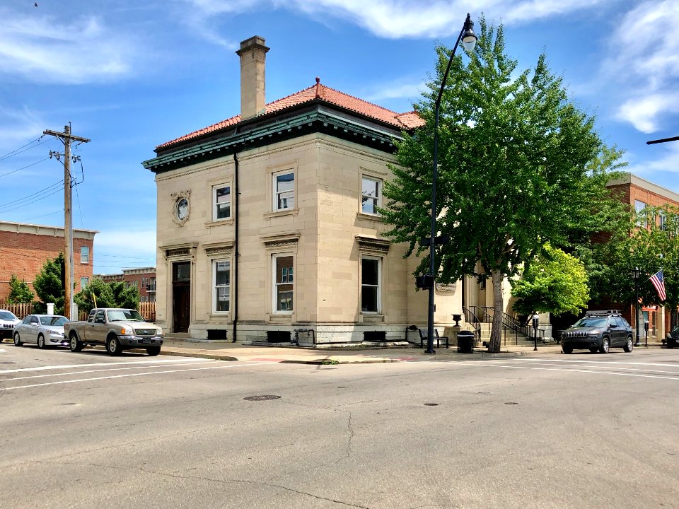 Old Newport Carnegie Library (Carnegie Hall), Monmouth Str… 
