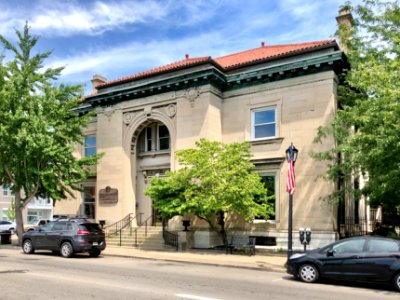 Old Newport Carnegie Library (Carnegie Hall), Monmouth Str… 