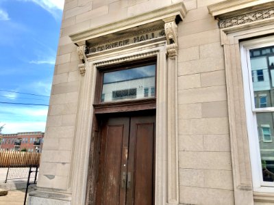 Old Newport Carnegie Library (Carnegie Hall), Monmouth Str… 