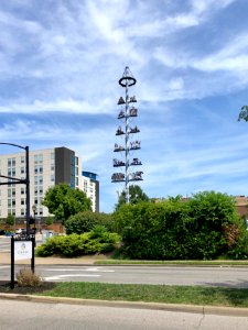 Mast Sculpture, 3rd Street and Saratoga Street, Newport, K… 