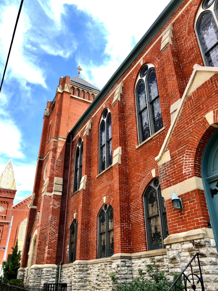 Old Salem Methodist Episcopal Church (Stained Glass Theatr… 