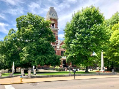 Campbell County Courthouse, York Street, Newport, KY 