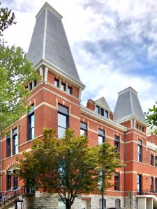Campbell County Courthouse, York Street, Newport, KY 