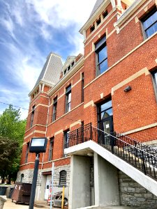 Campbell County Courthouse, York Street, Newport, KY 
