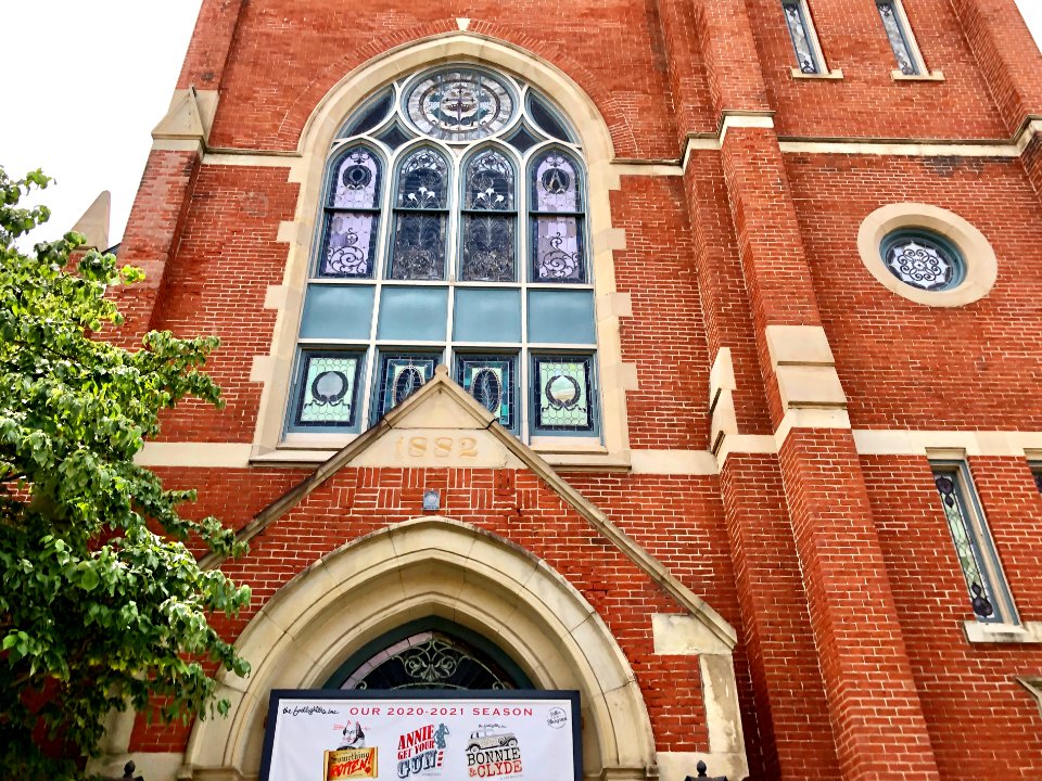 Old Salem Methodist Episcopal Church (Stained Glass Theatr… 