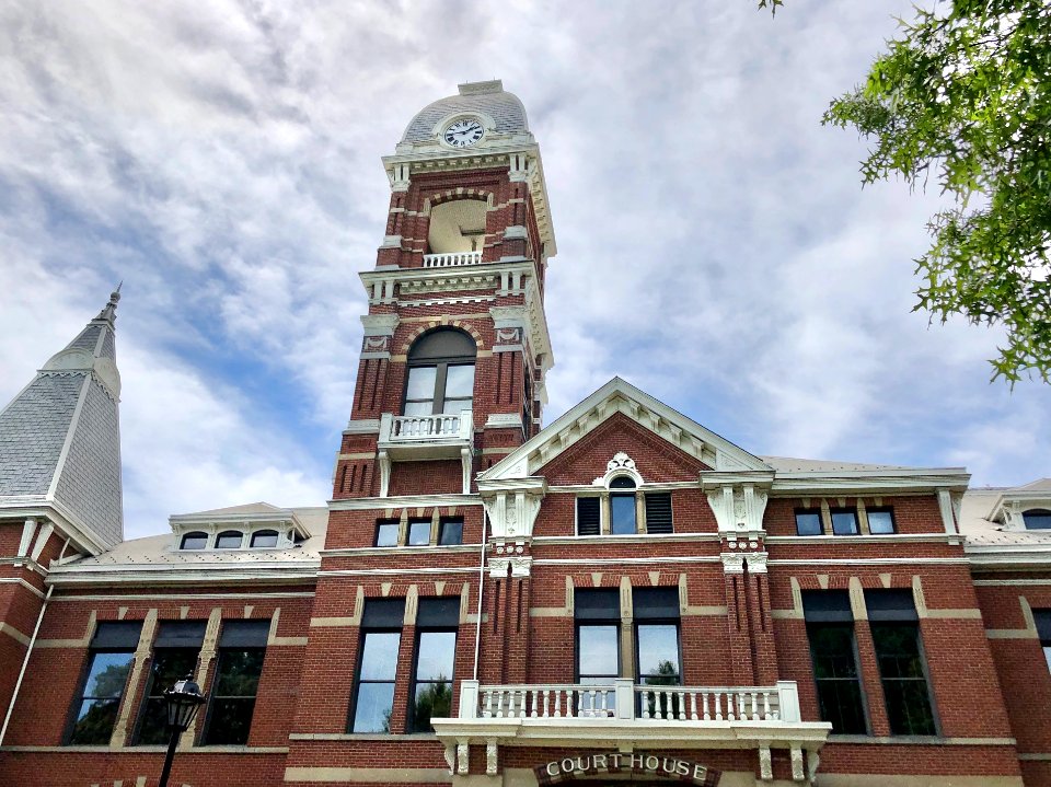 Campbell County Courthouse, York Street, Newport, KY 