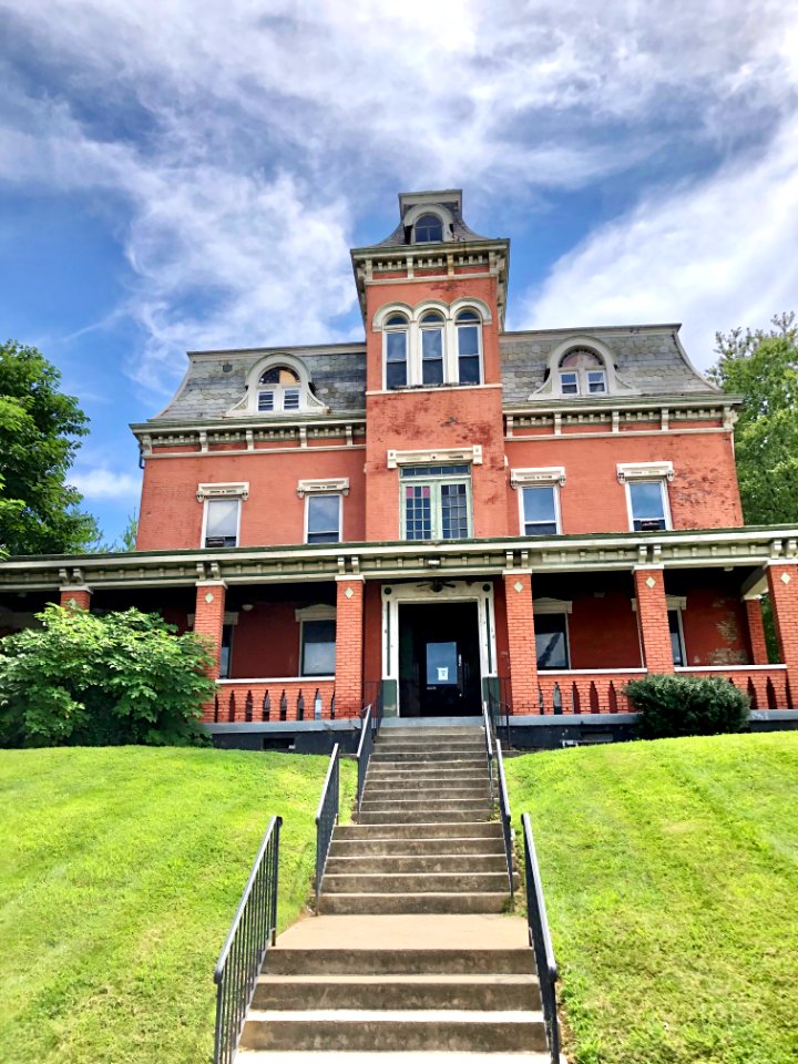 Thompson (Southgate) House, 3rd Street, Newport, KY 
