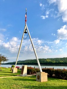 Police and Firefighter Memorial, Riverfront Promenade, Sus… 