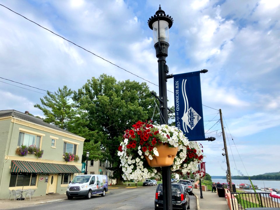 Lamppost, Front Street, New Richmond, OH 