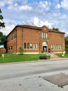 Light-Ashburn Memorial Building (Old St. Peter Catholic Sc… 