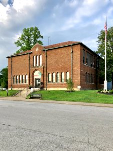 Light-Ashburn Memorial Building (Old St. Peter Catholic Sc… 