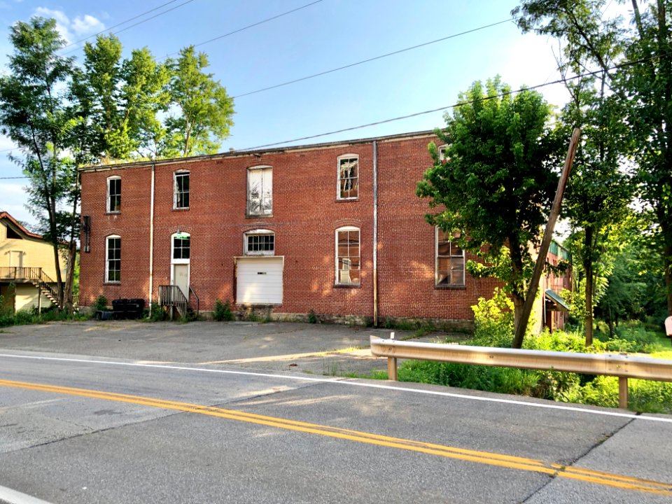 J. & H. Clasgens Company Warehouse, High Street, New Richm… 