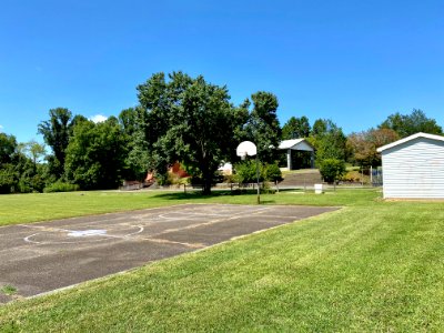 Walnut Community Park (Walnut School Campus), School Road,… 