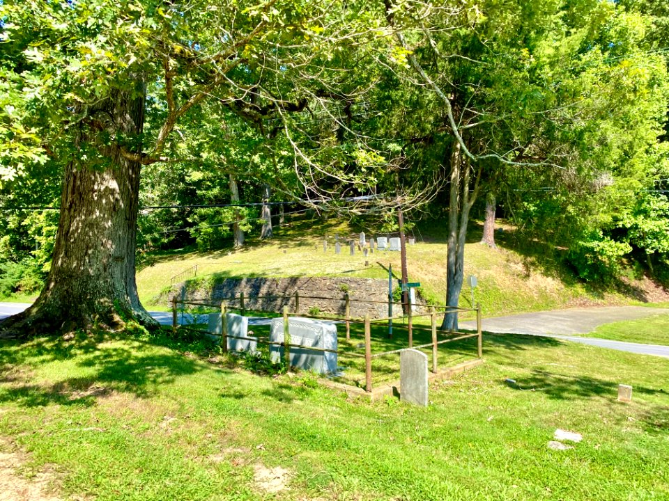 Jewell Hill Cemetery, Walnut, NC 