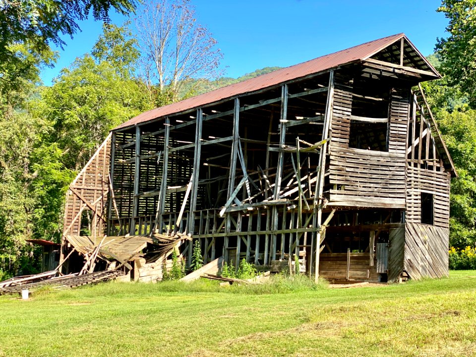 Old Meadows Barn, North Carolina State Highway 209, Spring… 
