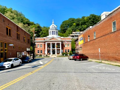 Madison County Courthouse, Marshall, NC 