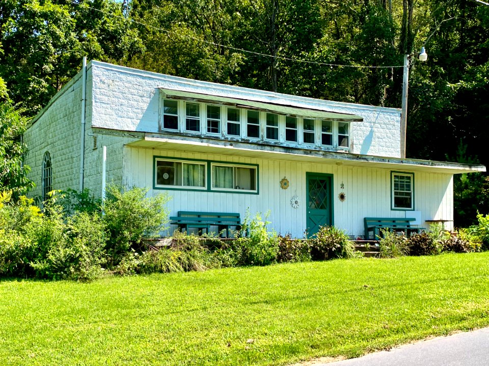 Walnut Drive, Walnut, NC 