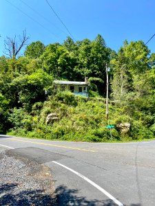 Meadow Fork Road and North Carolina State Highway 209, Blu… 