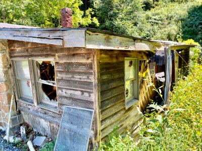 Old Caldwell Store, Meadow Fork Road, Bluff, NC 