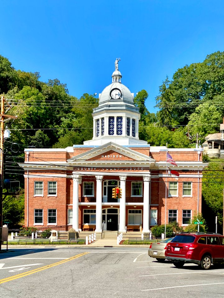 Madison County Courthouse, Marshall, NC 